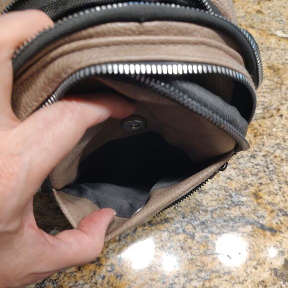 Brown Sling Bag with Zipper Pockets - Stylish and Functional - Picture 7 of 14